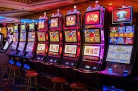 myanmarvk KBZPay Wave Money AYA Pay ဖြင့် Sports Betting MMK ငွေသွင်းနေသော မြင်ကွင်း